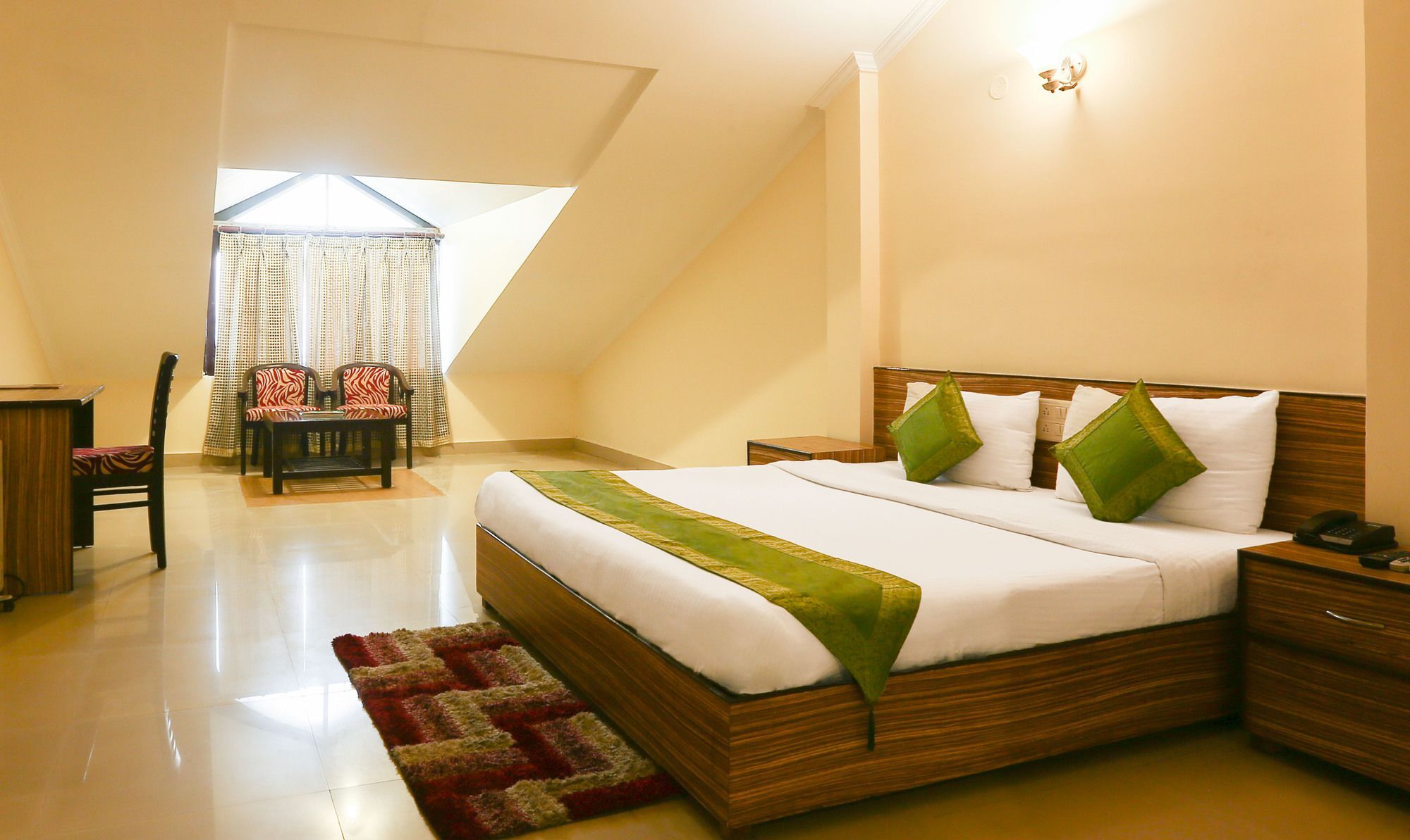 Treebo Trend Gk Conifer Hotel Dharamshala Exterior foto